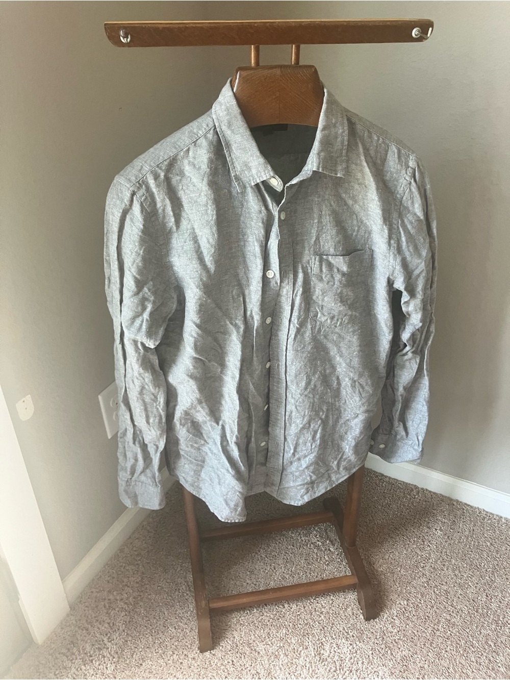 Banana Republic Gray Long-Sleeve Button Down Shirt